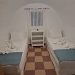 Apartmán Lungomare Perissa (Santorini)